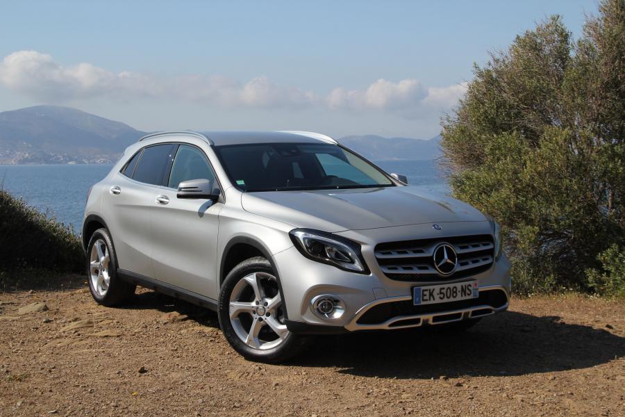  Mercedes-Benz GLA200 d 2017 года  (WW) (фото 3 из 24)